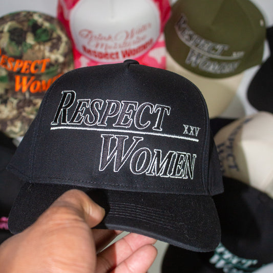 Black & White Snapback - The RW Brand